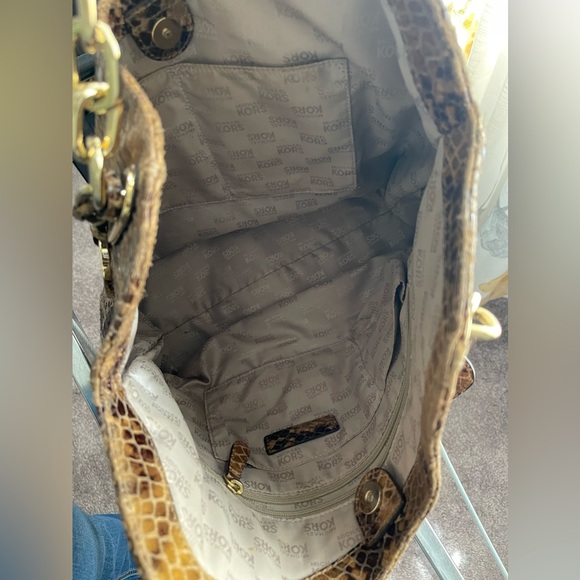 Michael Kors beautiful shoulder bag - Picture 2 of 5